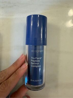 Nu Skin - ageLOC Tru Face Peptide Retinol Complex - Blue Serum Bottle